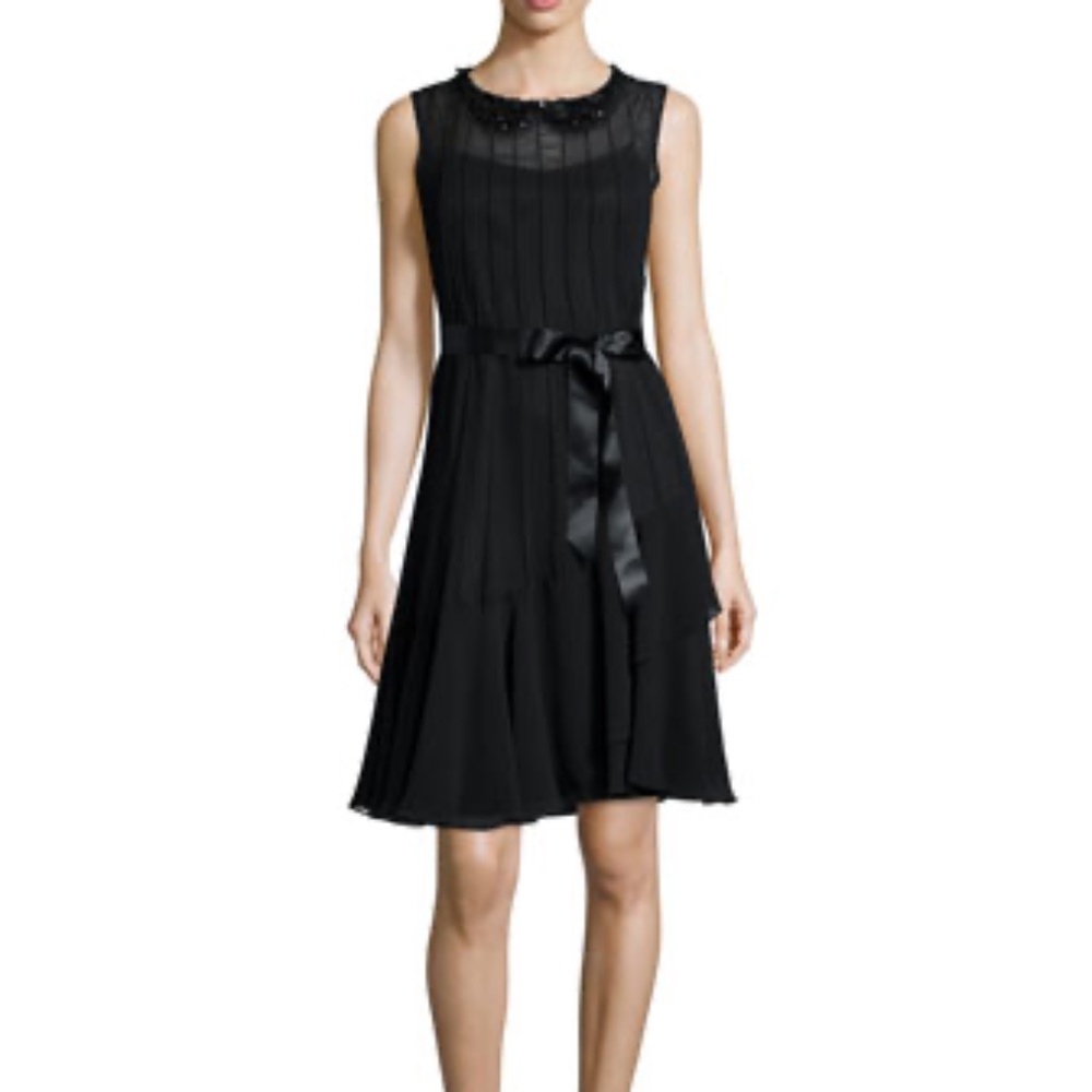 Rickie Freeman Teri Jon Women’s Black Beaded Neck Dress Size 4